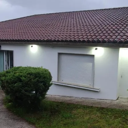 Hébergement de vacances Casa Vaz *