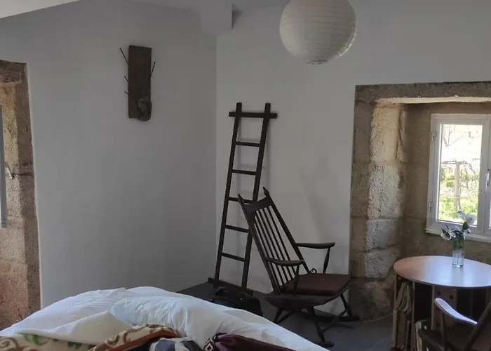 Casa Vaz * A Estrada